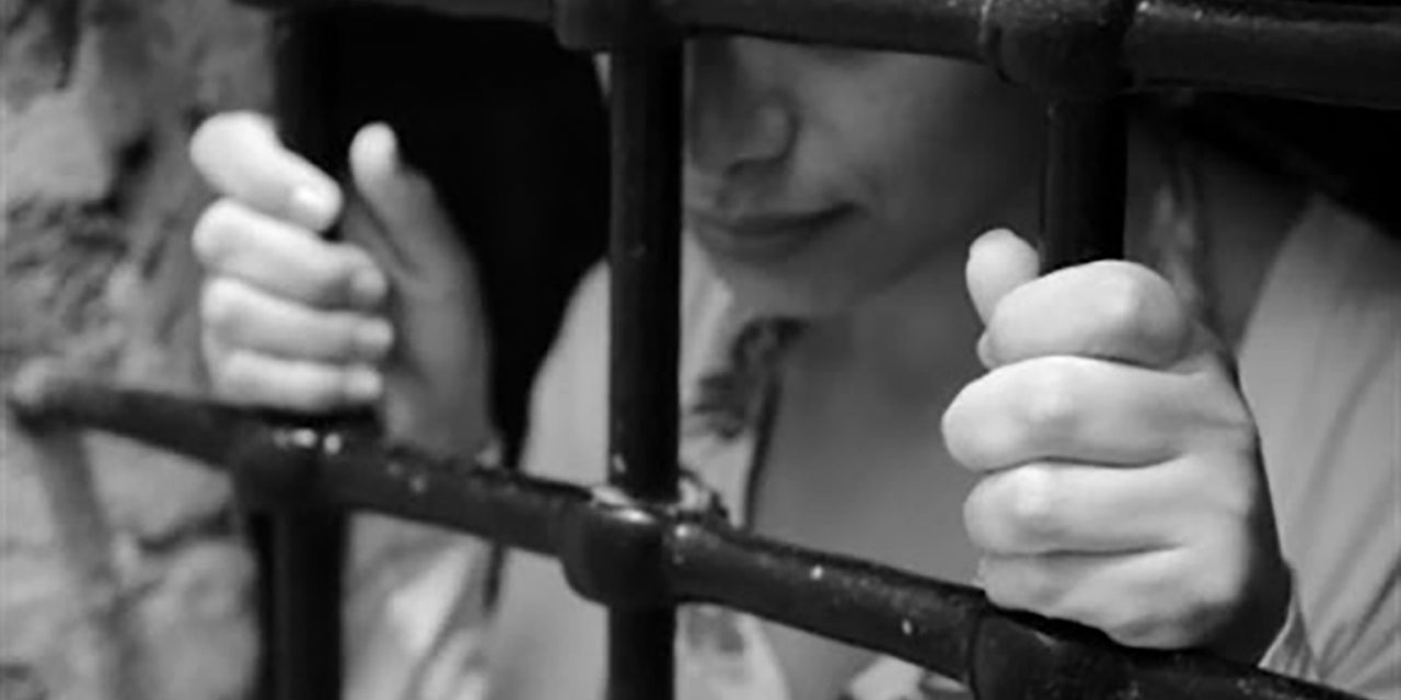 LES FEMMES QUI SE DÉPRISONNENT – Conférence